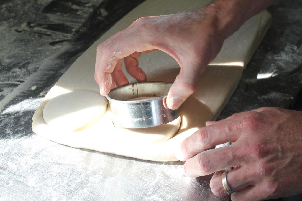 Cronut Cutting - Matt from Pembroke Patisserie