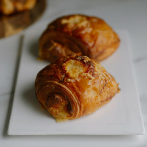 Pembroke Patisserie - Ham & Cheese Croissant